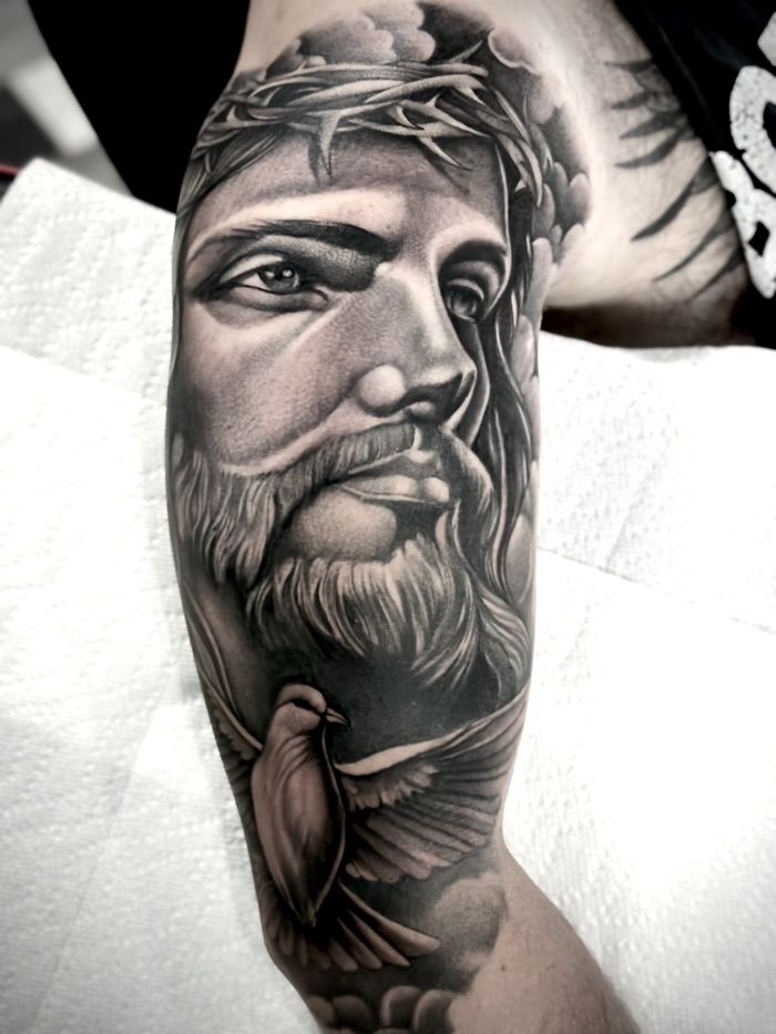 Custom tattoo by Tatted Kevin, Kustom Tattoo Club